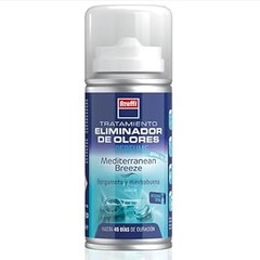 ¿Por qué persiste el olor a tabaco en mi coche a pesar de los esfuerzos?